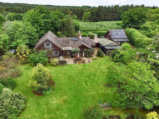 Similar property image