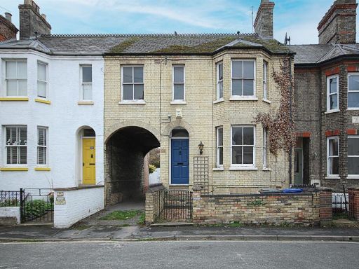 Similar property image