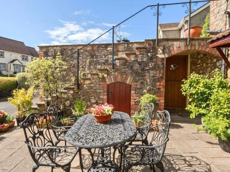 property Compatible Images}
