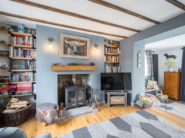 property Compatible Images}