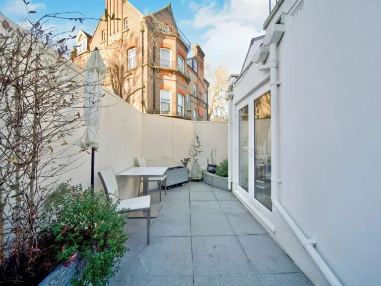 property Compatible Images}