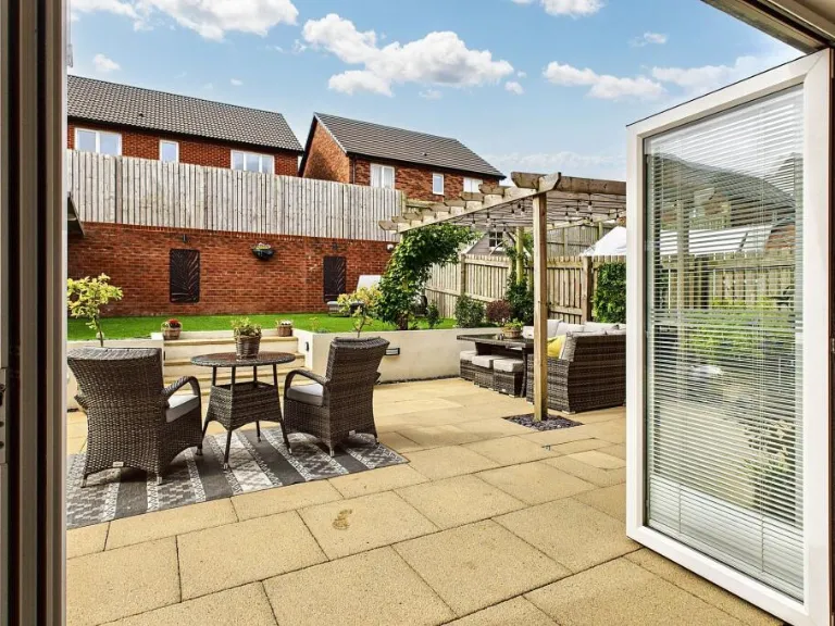 property Compatible Images}