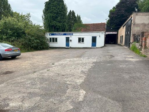 Similar property image