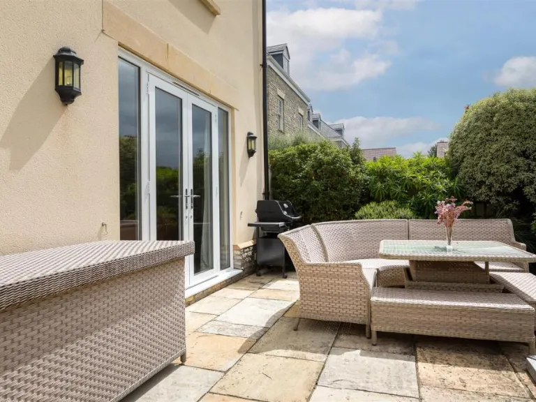 property Compatible Images}