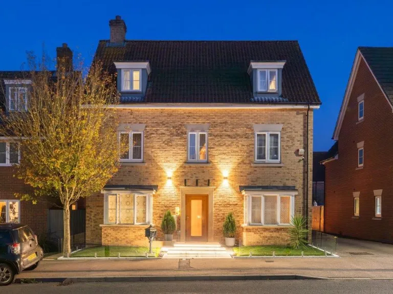 property Compatible Images}