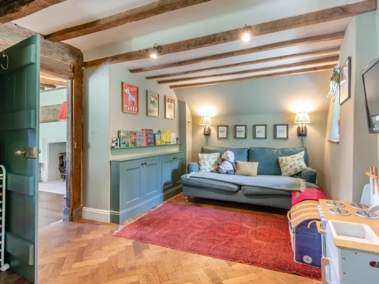 property Compatible Images}