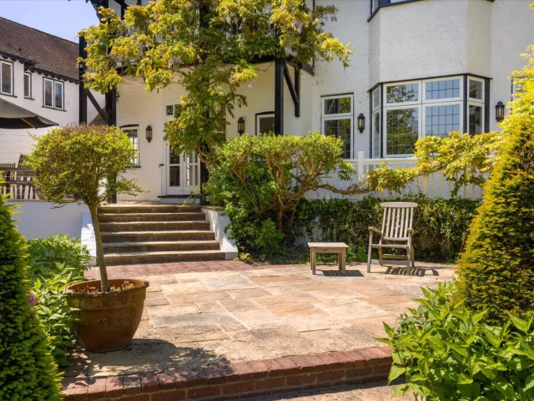 property Compatible Images}