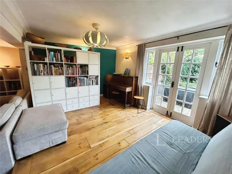 property Compatible Images}