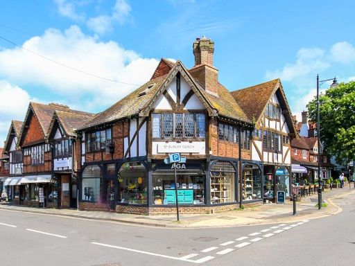Similar property image