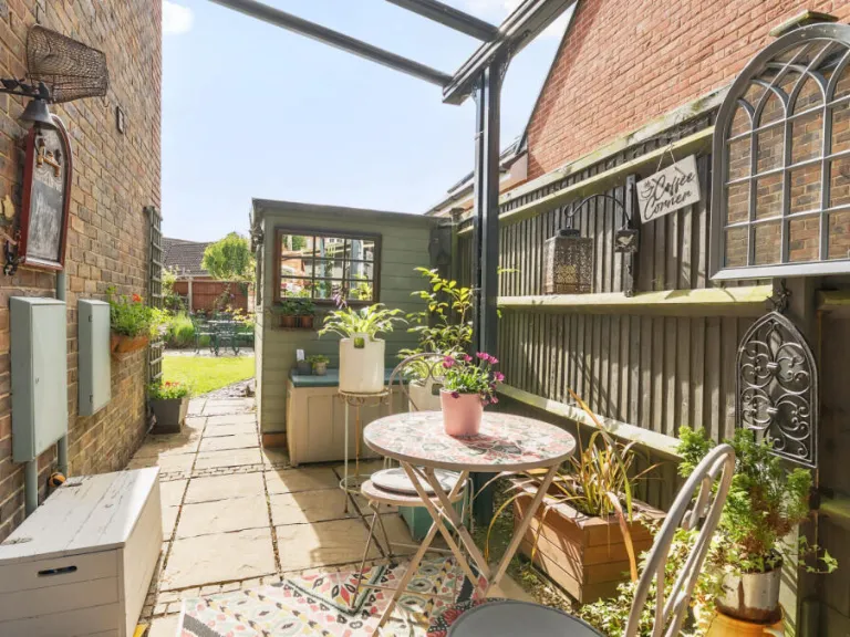 property Compatible Images}