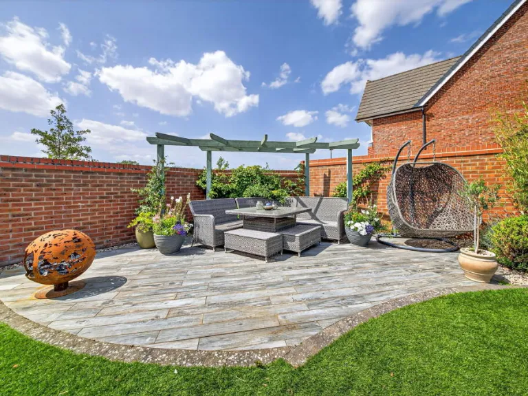 property Compatible Images}