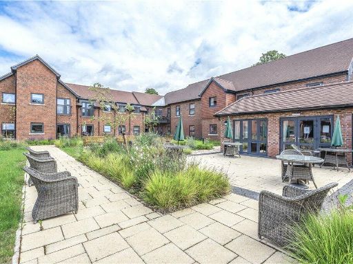 Similar property image