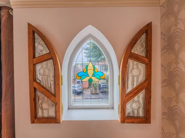 property Compatible Images}