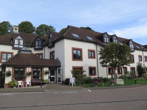 Similar property image