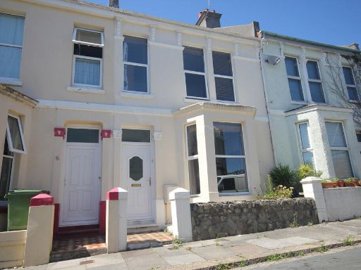 Similar property image