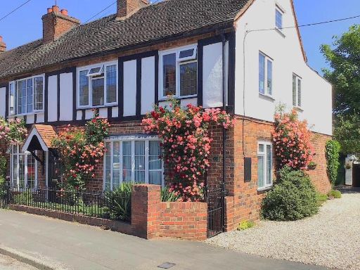 Similar property image