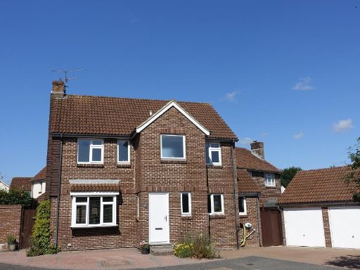 Similar property image