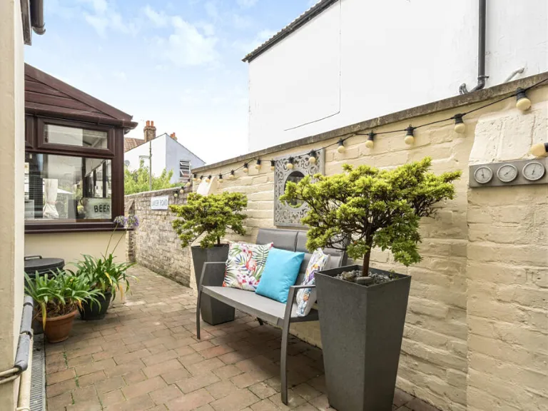 property Compatible Images}