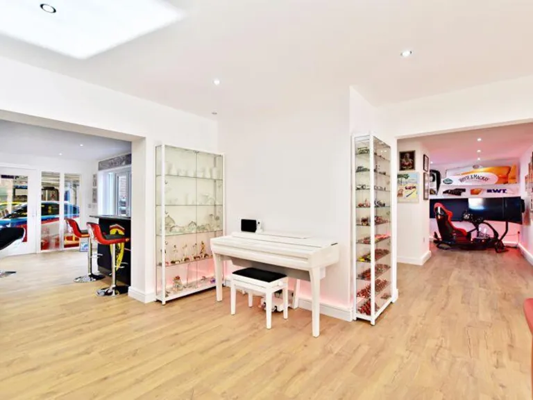 property Compatible Images}