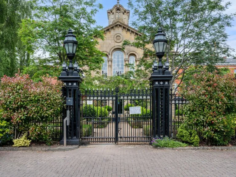 property Compatible Images}
