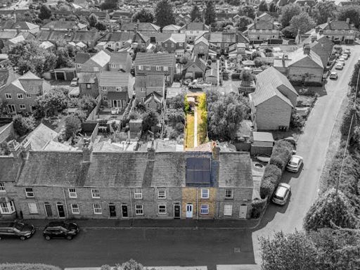 Similar property image