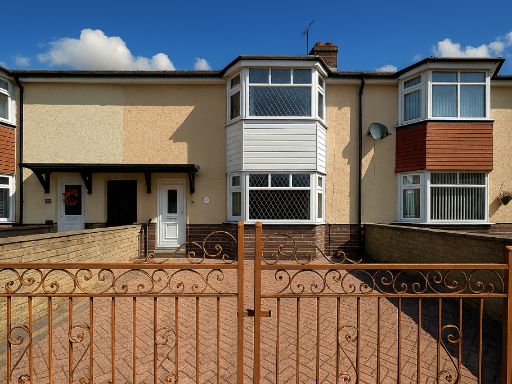 Similar property image