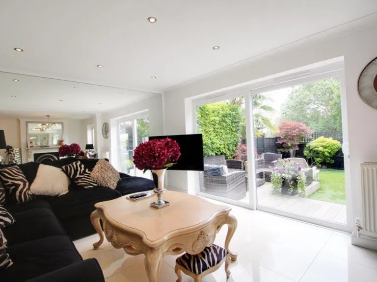 property Compatible Images}