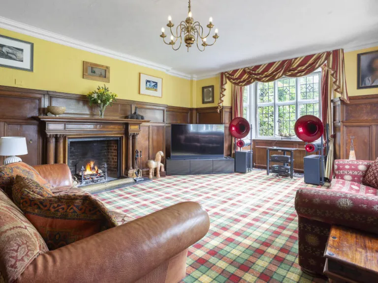 property Compatible Images}