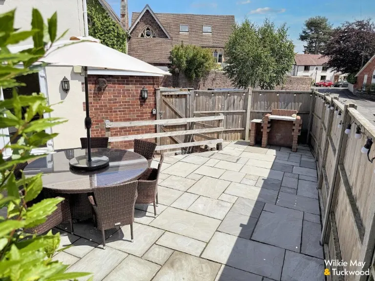 property Compatible Images}