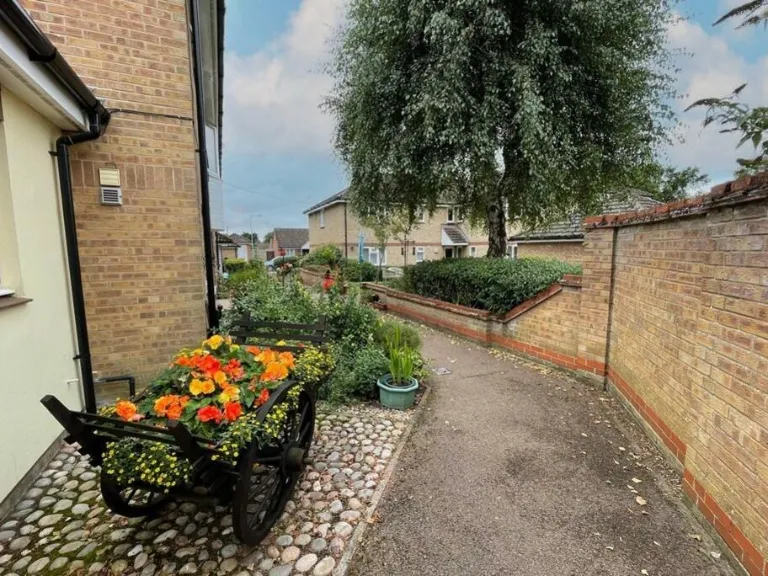 property Compatible Images}