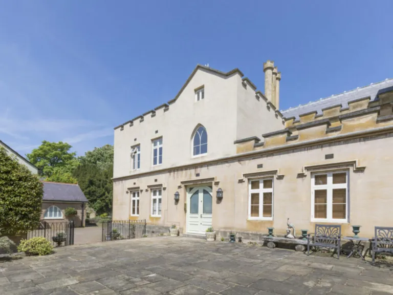 property Compatible Images}