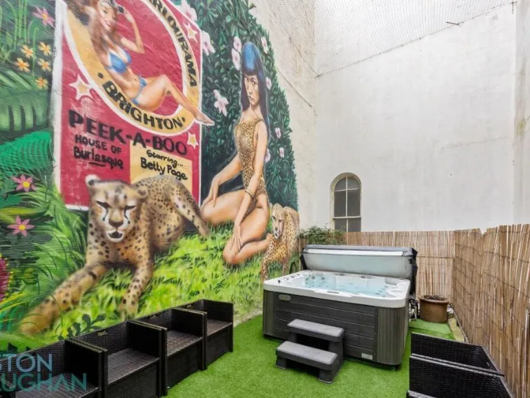 property Compatible Images}