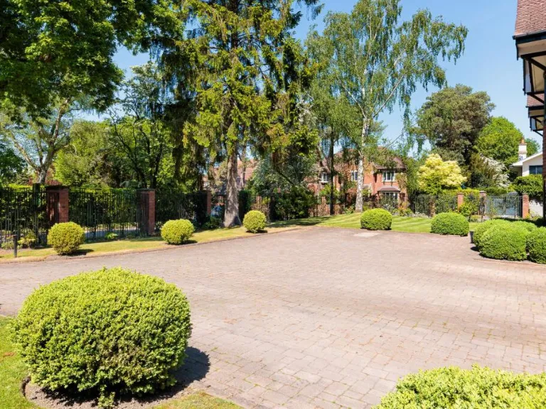 property Compatible Images}