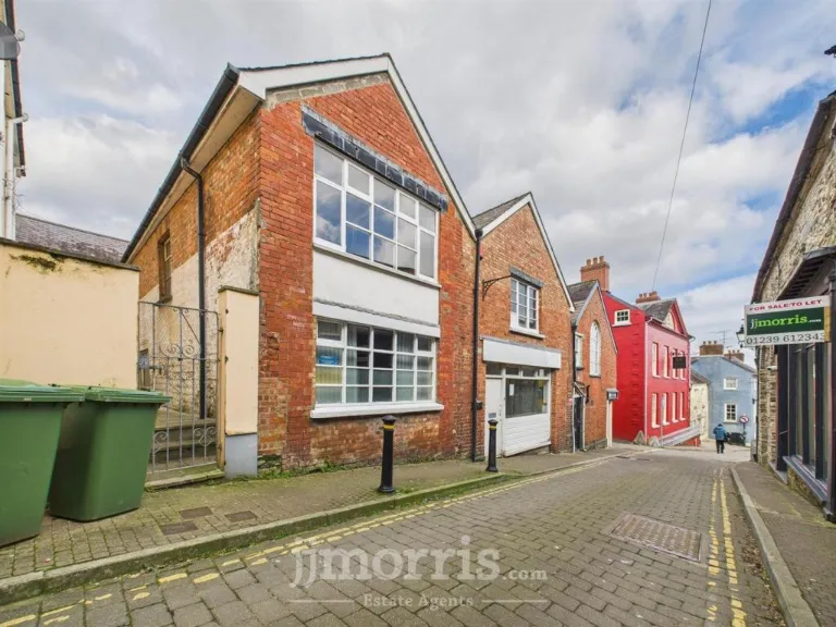 property Compatible Images}