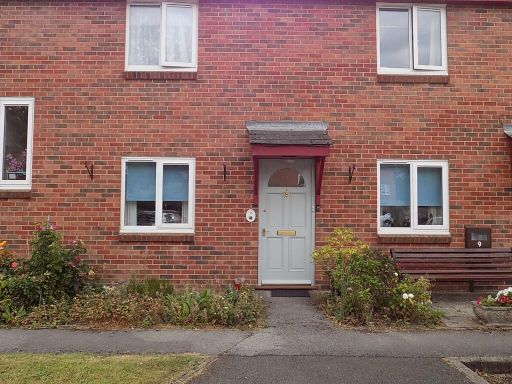 Similar property image