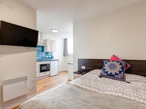 Similar property image
