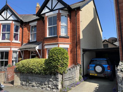 Similar property image
