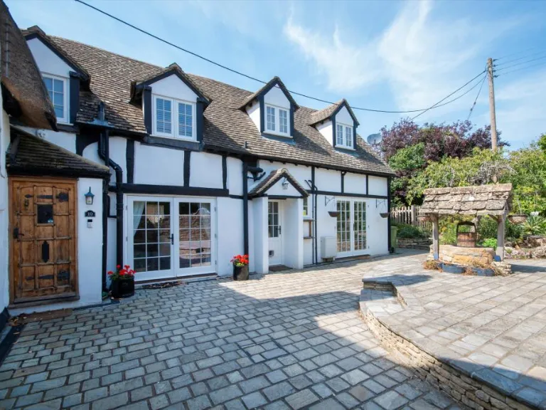 property Compatible Images}