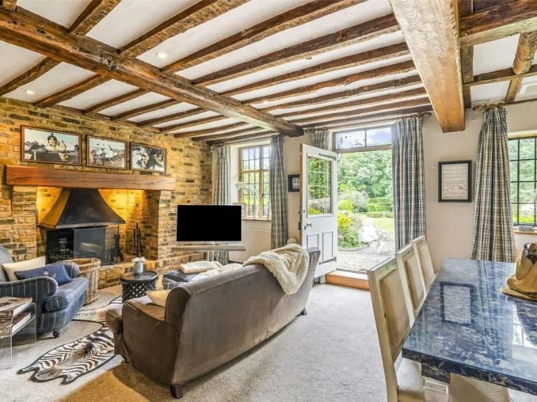 property Compatible Images}