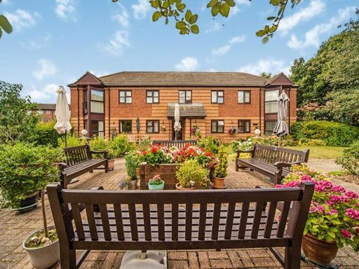 Similar property image