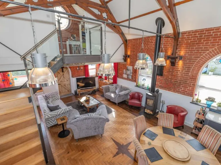 property Compatible Images}