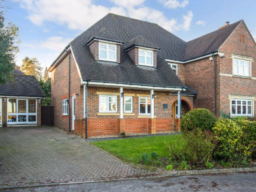 Similar property image