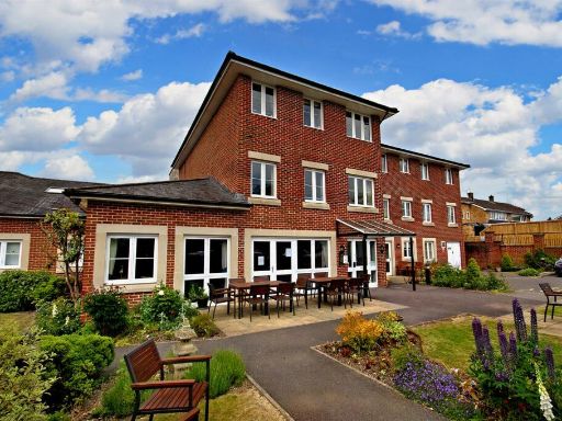 Similar property image