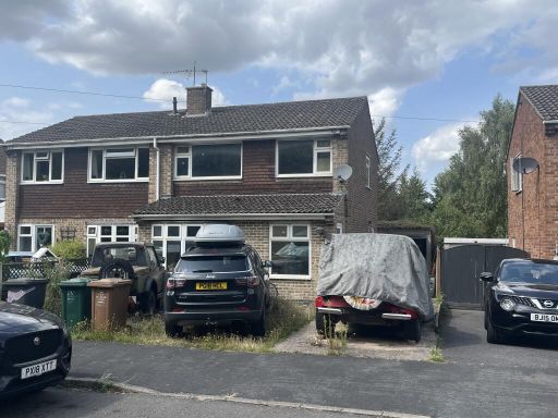 Similar property image