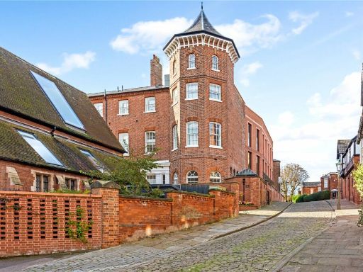 Similar property image