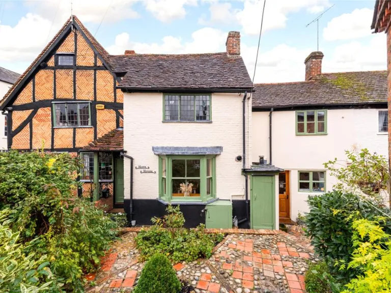 property Compatible Images}