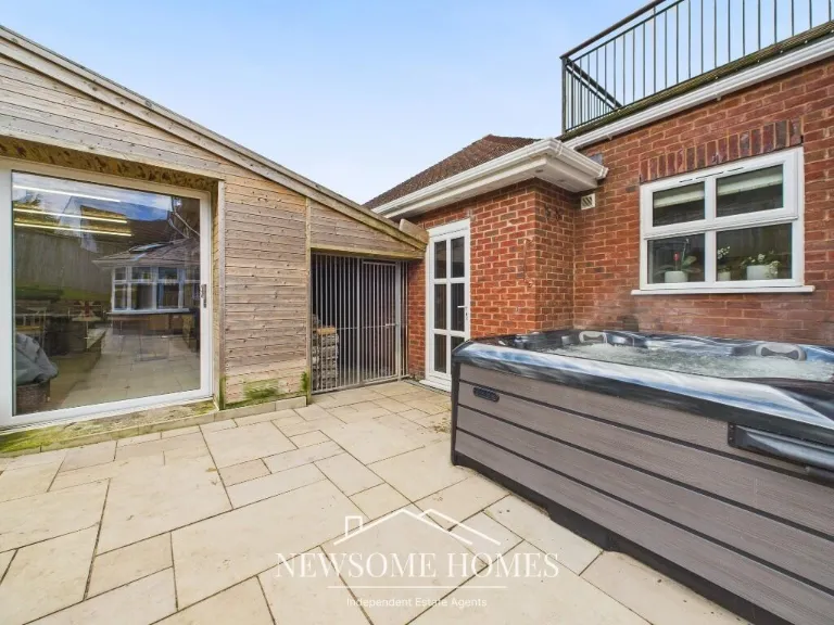 property Compatible Images}