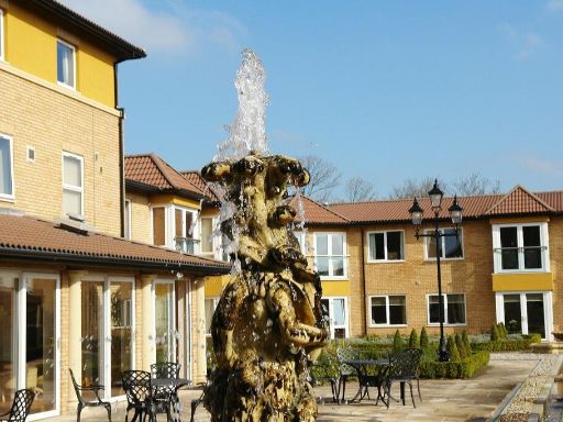 Similar property image