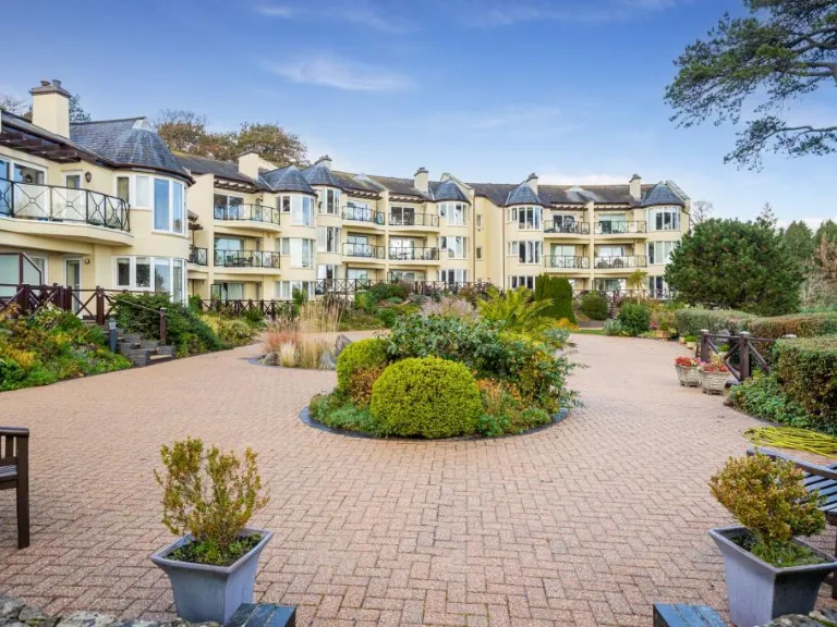 property Compatible Images}