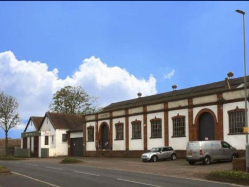 Similar property image